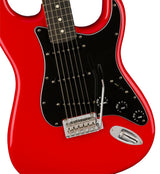 กีต้าร์ไฟฟ้า Fender Limited Edition Player Stratocaster Neon Red