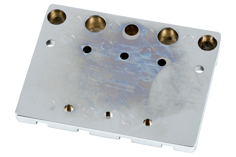 Fender HiMass 4-String Bass Bridge Assembly With Zinc Saddles ชุดสะพานสาย บริดจ์