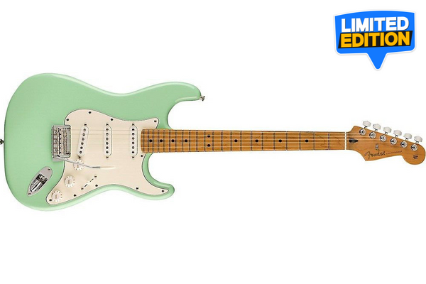 กีตาร์ไฟฟ้า Fender Limited Edition Player Stratocaster Surf Green (Roasted Neck)