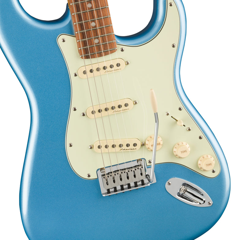 กีต้าร์ไฟฟ้า Fender Player Plus Stratocaster