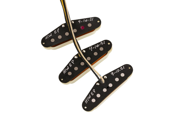 ปิ๊กอัพกีต้าร์ Fender Custom Shop Hand-Wound '57 Strat Pickup Set