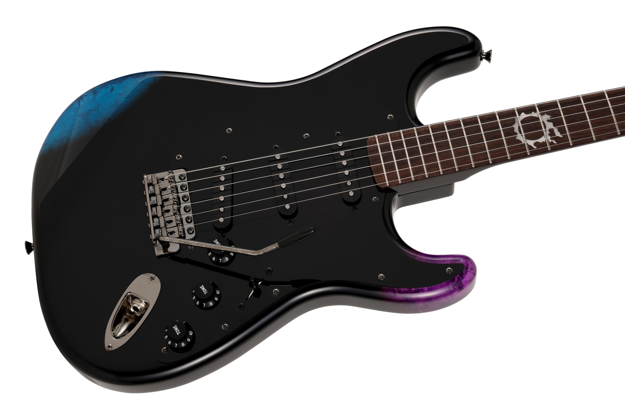 กีต้าร์ไฟฟ้า Fender FINAL FANTASY XIV Stratocaster – เบ๊ เงียบ เส็ง