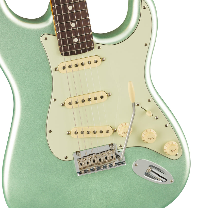 กีต้าร์ไฟฟ้า FENDER AMERICAN PROFESSIONAL II STRATOCASTER