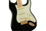 กีต้าร์ไฟฟ้า Fender Player Stratocaster Black w/ Gold Hardware