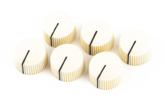 ปุ่มฝาครอบวอลลุ่มแอมป์ FENDER PURE VINTAGE RADIO AMPLIFIER KNOBS - CREAM