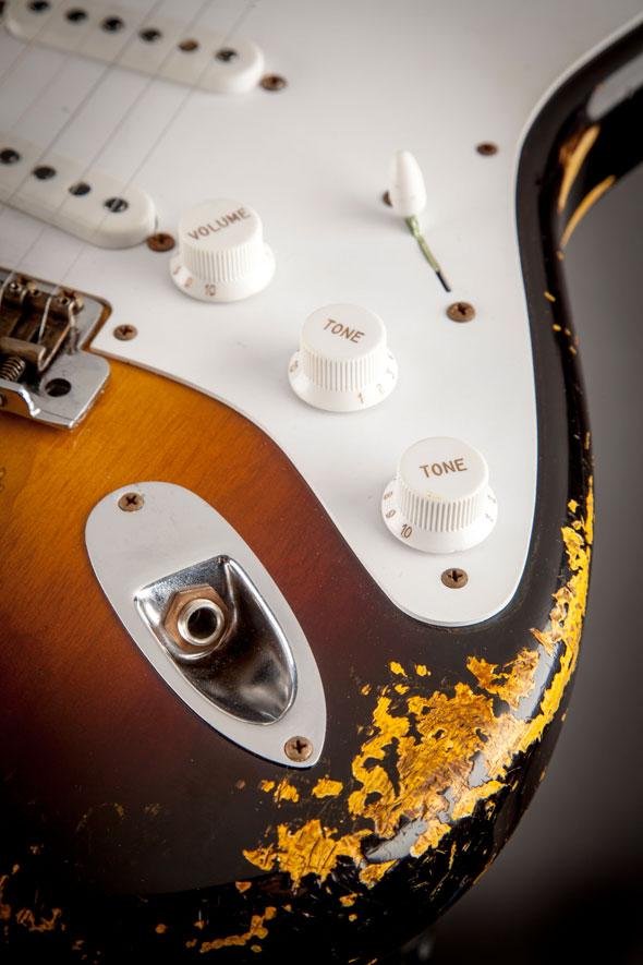 กีต้าร์ไฟฟ้า Fender 60th Anniversary 1954 Heavy Relic Stratocaster