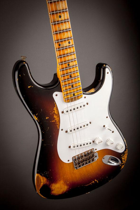 กีต้าร์ไฟฟ้า Fender 60th Anniversary 1954 Heavy Relic Stratocaster