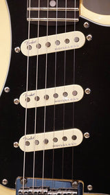 กีต้าร์ไฟฟ้า Fender Olarn Stratocaster